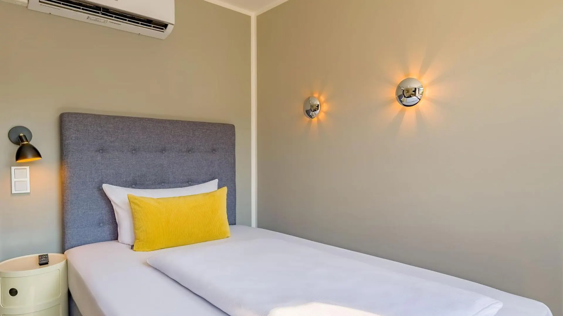 ****  Rugs Hotel Koeln ドイツ