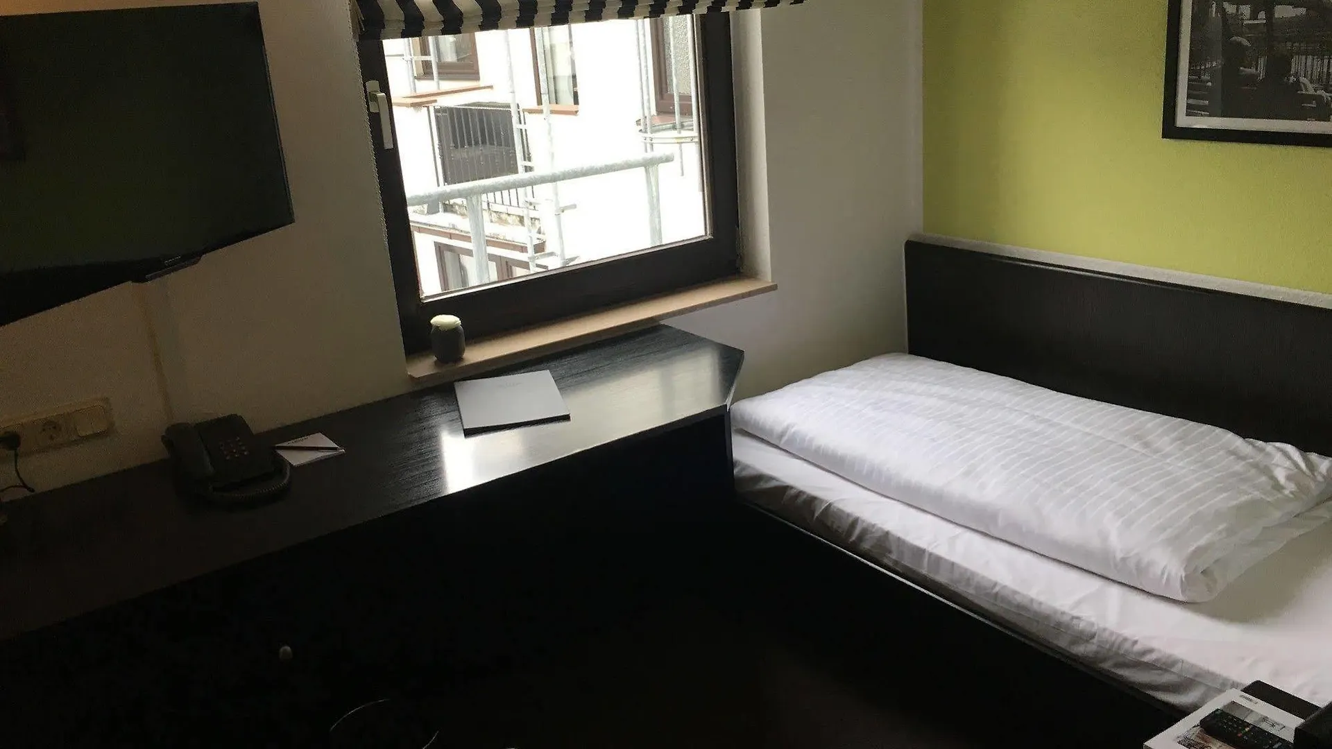 ****  Rugs Hotel Koeln ドイツ